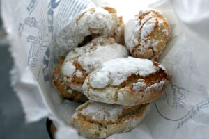 ricciarelli from siena 2 credit shaw:wikicommons