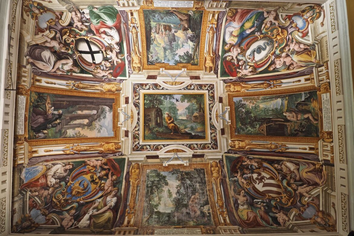 Olio - Affreschi Villa Fabri, Trevi, Umbria PH Press