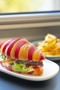 Croissant Burger ph Press