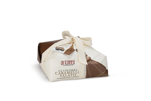 Colomba pasquale La Torinese al caramello salato, cioccolato bianco e noci Pecan, incartata a mano in carta riciclata, collezione Pasqua 2026 IDB Borsari.