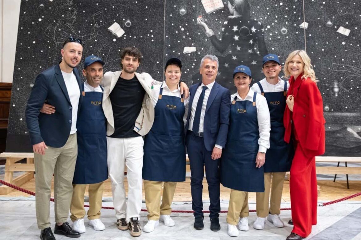 Il team di Rito di Paglià con la madrina Natasha Stefanenko alla Pinacoteca Civica di Ascoli Piceno, 19 maggio 2026