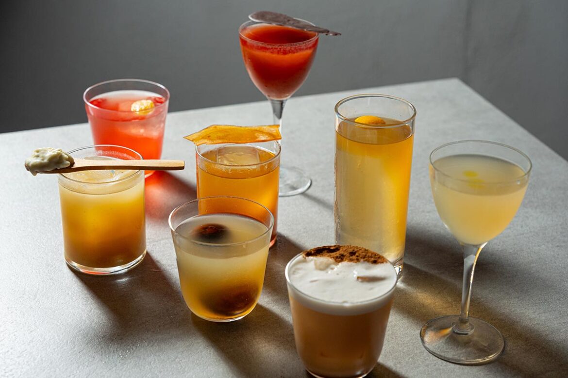 I cocktail della drink list Circular di Elementi Cocktail & Pizza